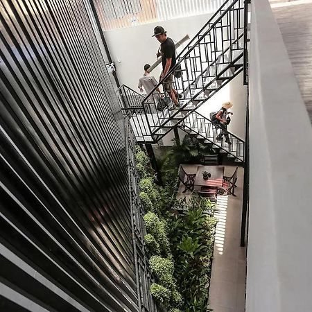 Hotel De Palace Phnom Penh Ngoại thất bức ảnh